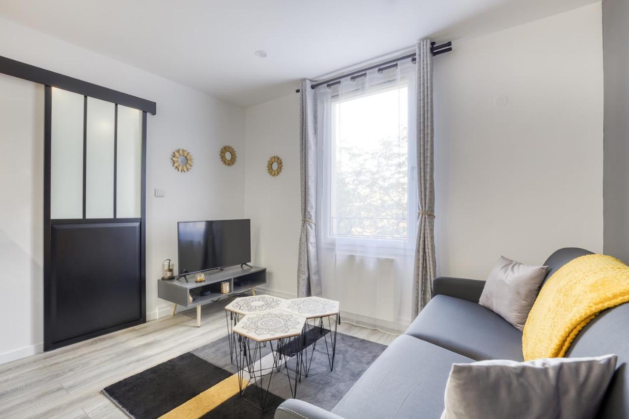 J-Mo Home - Magny - Moderne Et Chaleureux Esterno foto